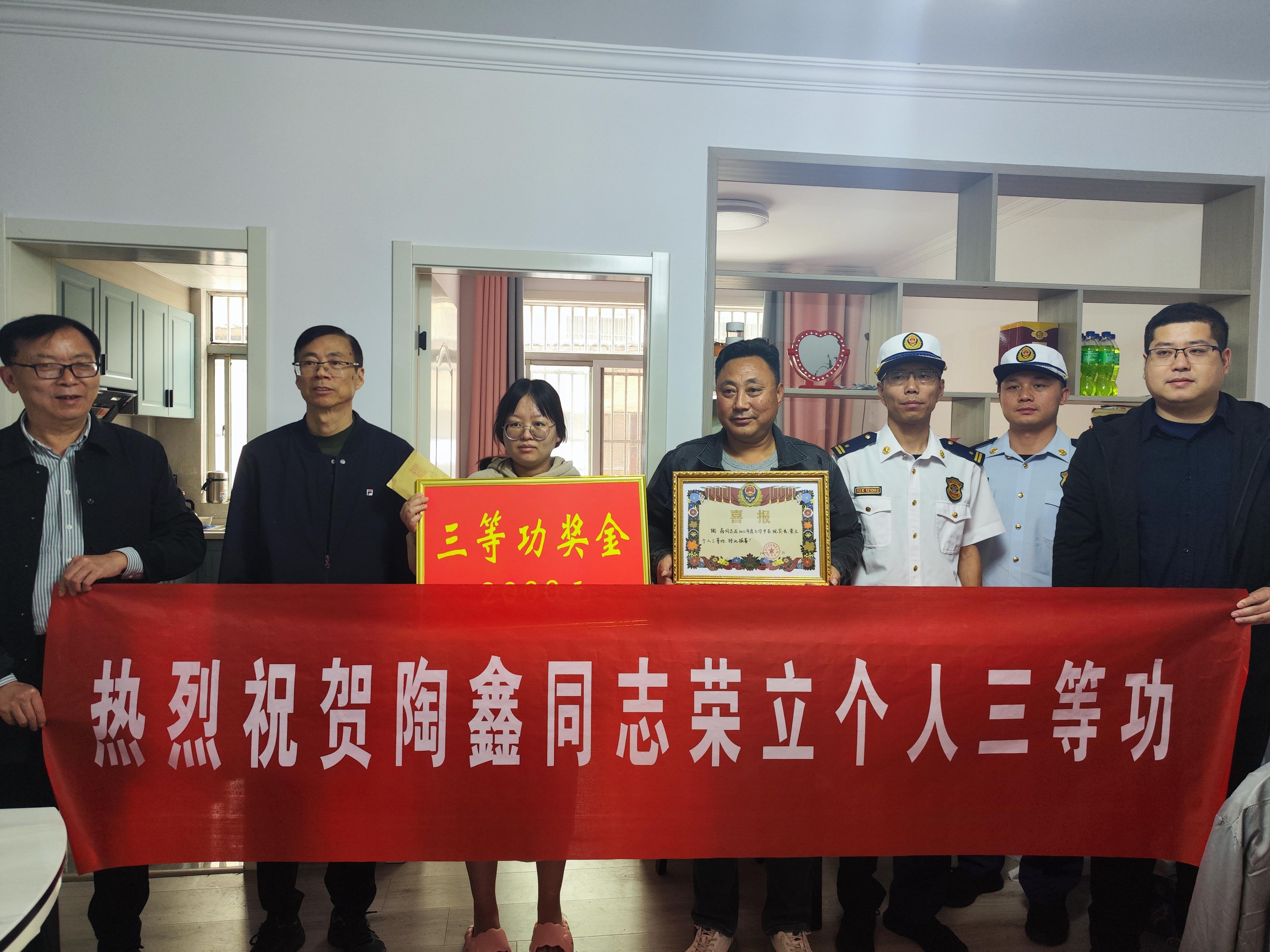图片22.jpg